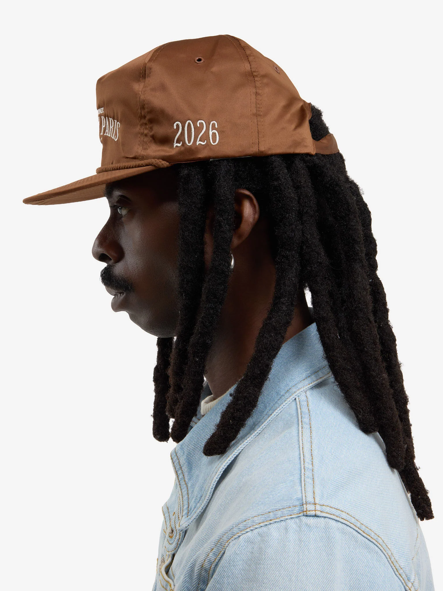 La casquette Odyssée en satin marron - Image 5