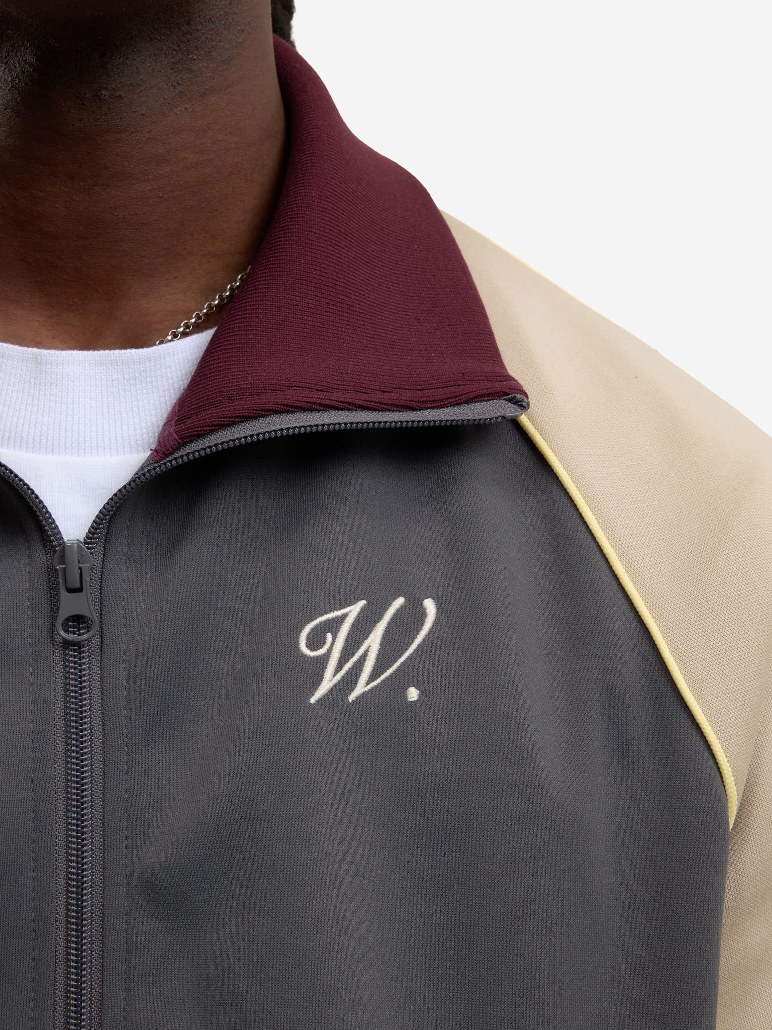 La veste de jogging Signature grise - Image 8