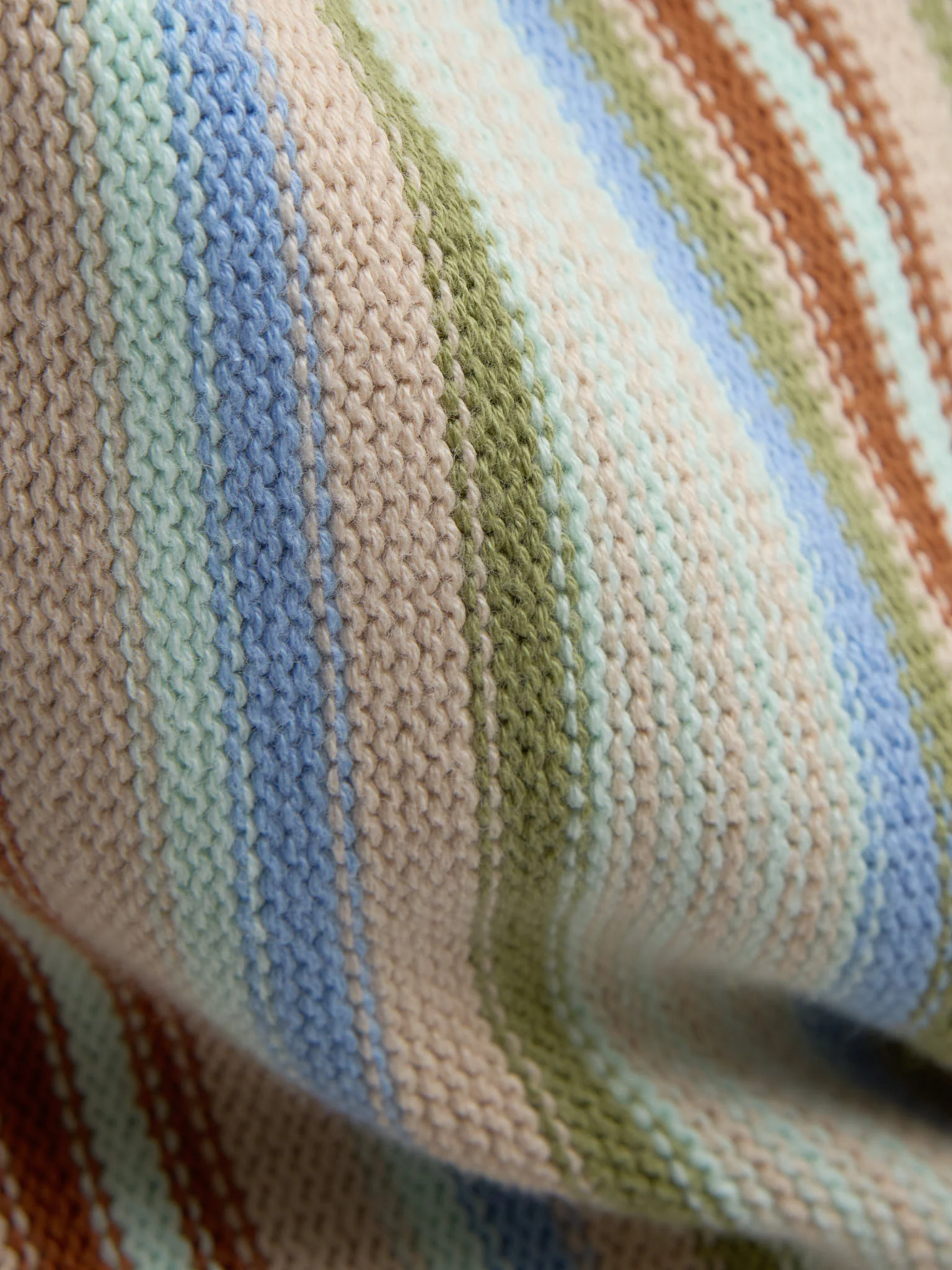 Le cardigan à rayures marron - Image 7