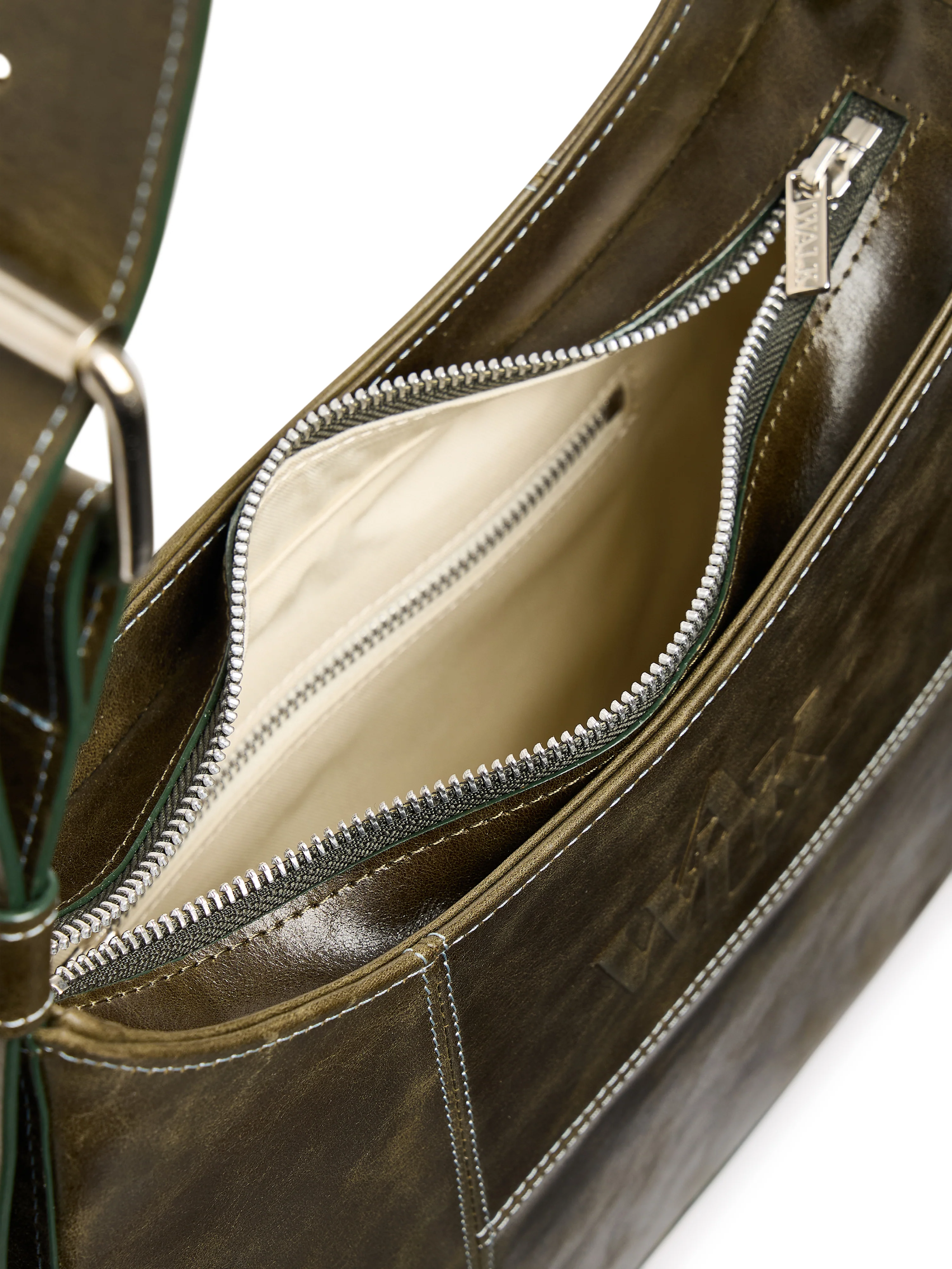 Le "it-bag" kaki - Image 4
