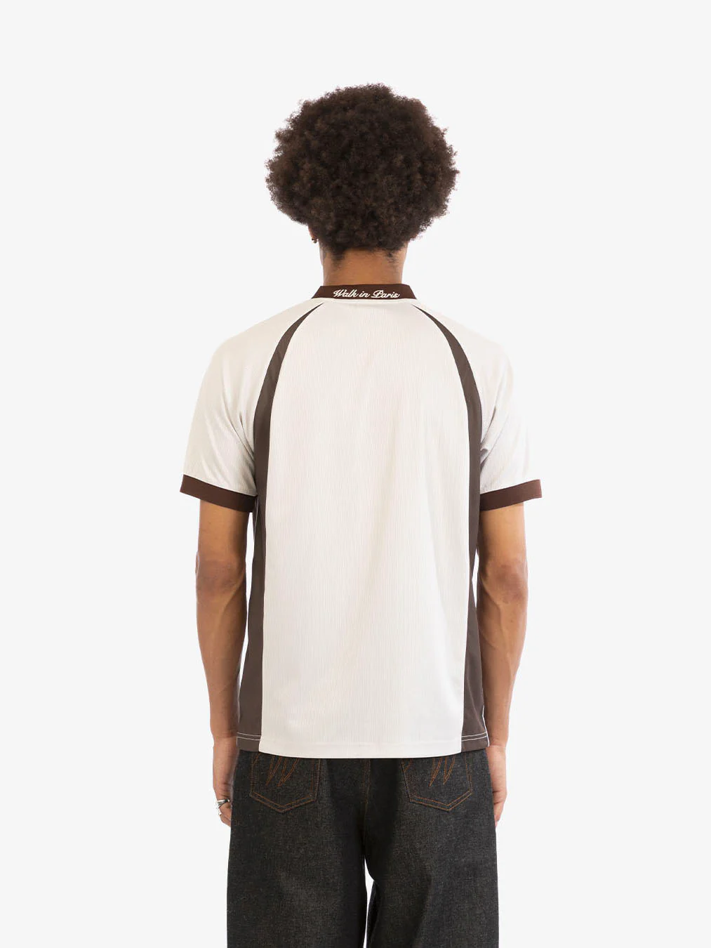 Le maillot de foot beige - Image 4