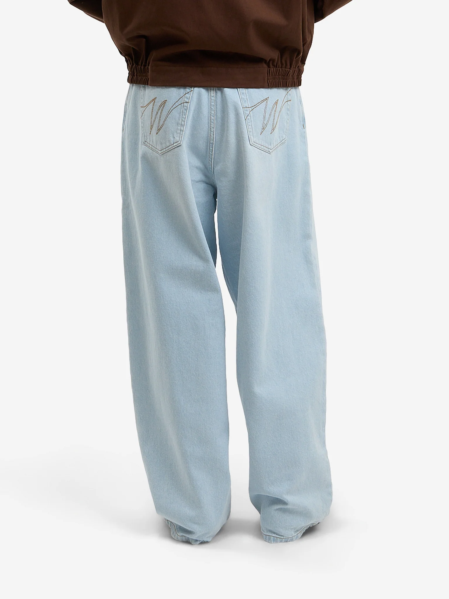 Le pantalon ballon en denim clair délavé - Image 8