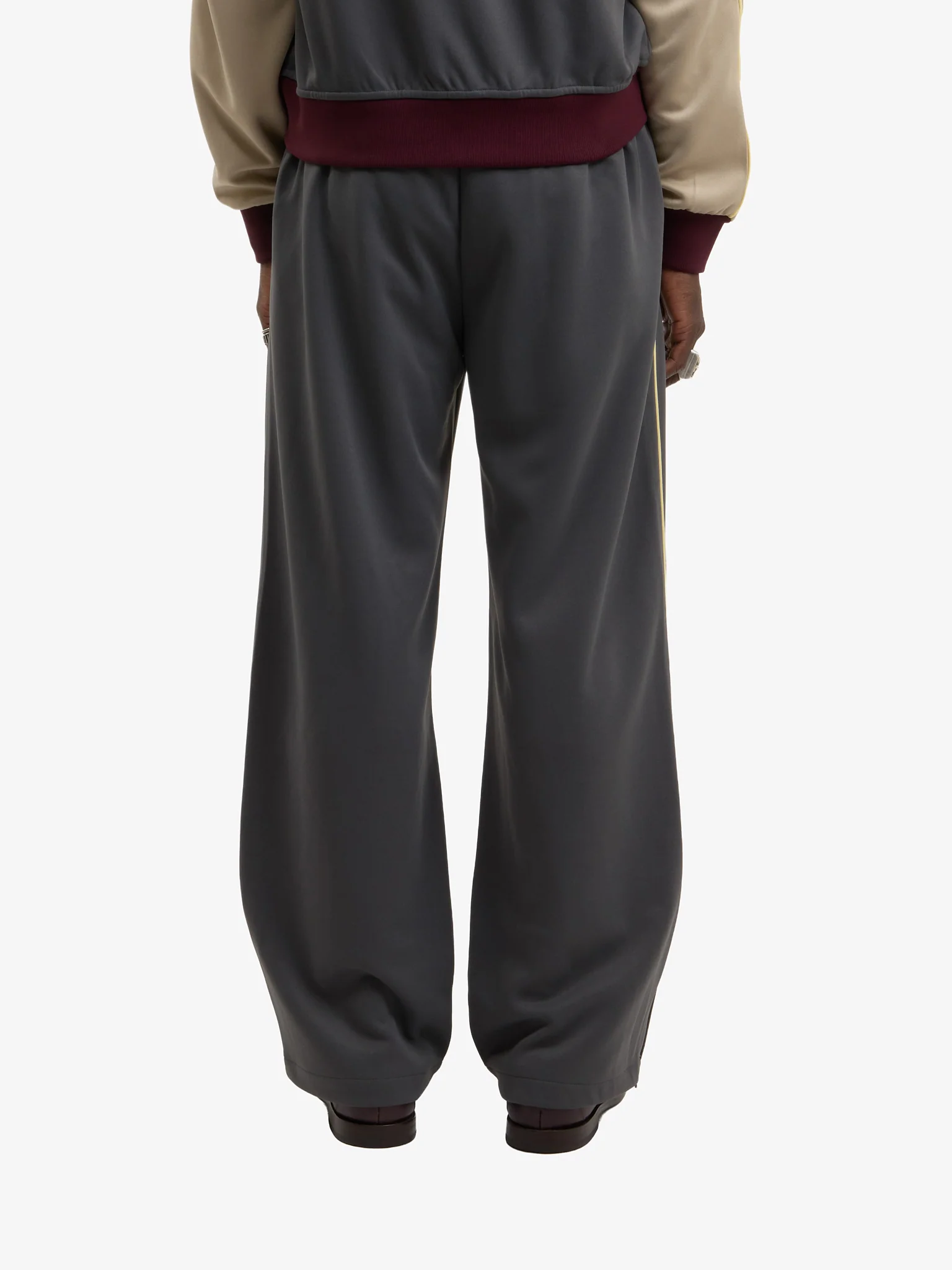 Le pantalon de jogging Signature gris - Image 4