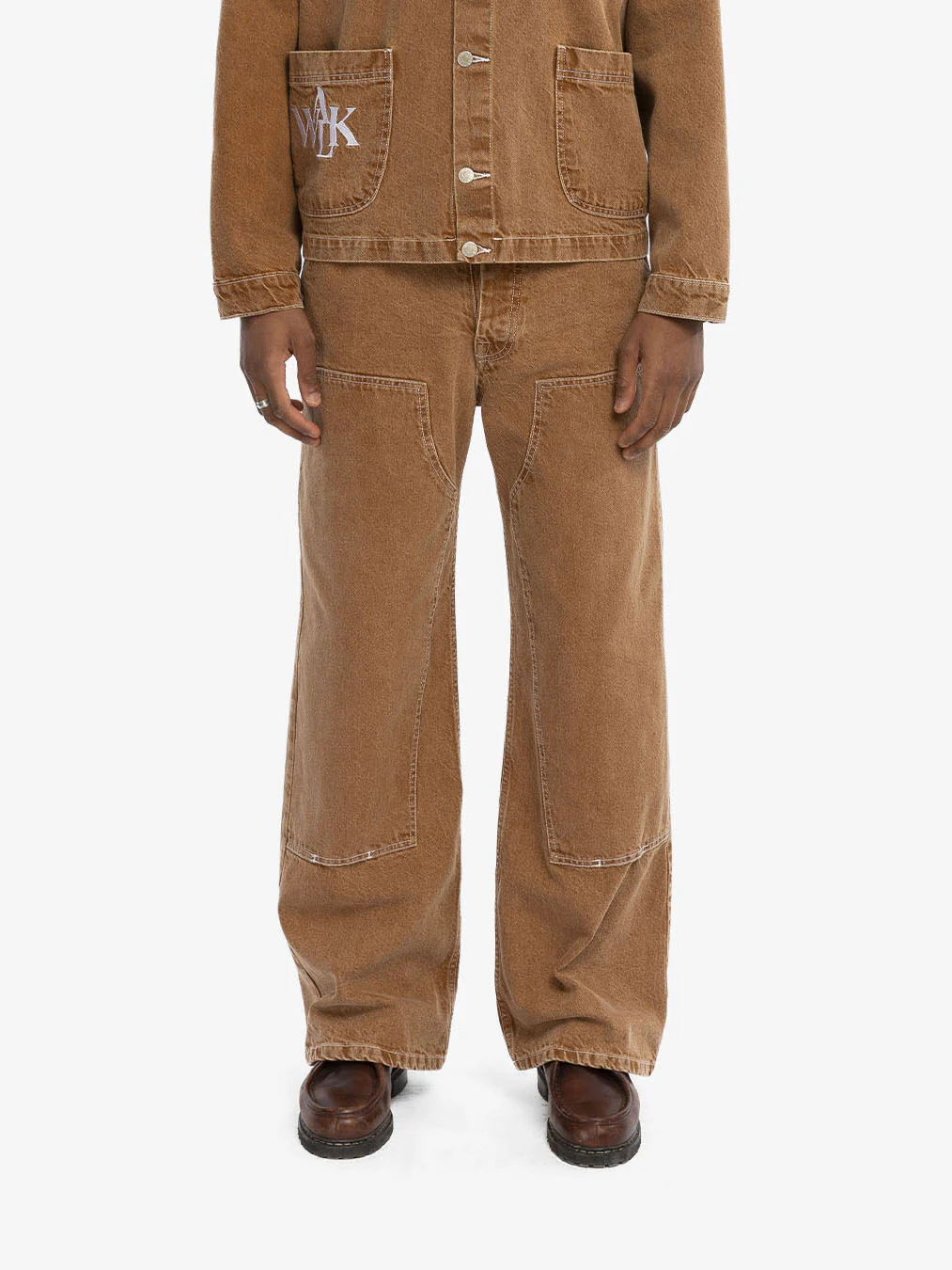 Le pantalon de menuisier marron - Image 3