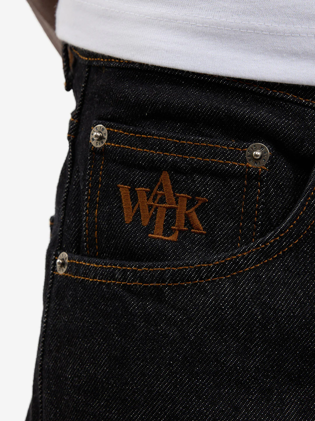 Le pantalon regular en denim brut - Image 8