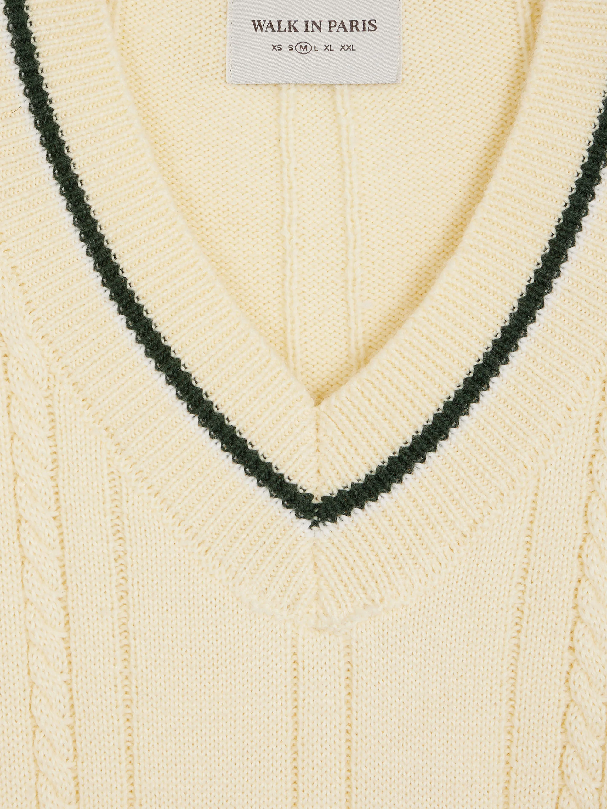 Le pull en maille beige - Image 6