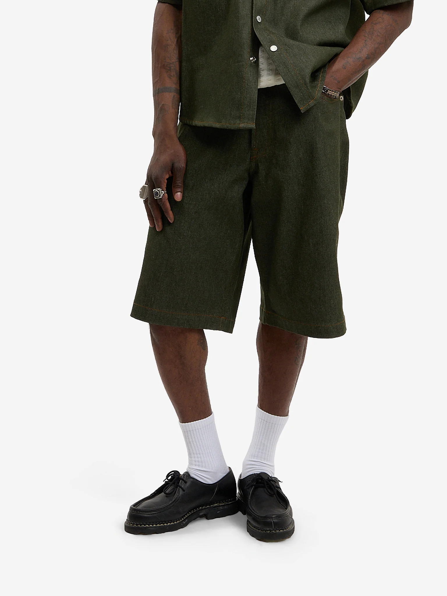 Le short baggy en denim brut vert - Image 5